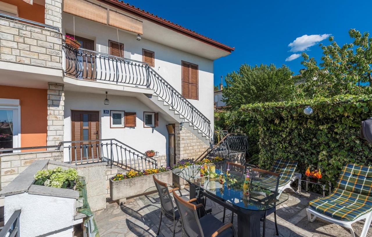 Apartments Loredana Poreč Exterior foto